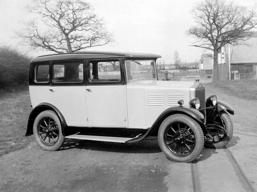 Standard Nine Saloon 1927 года  (фото 2 из 2)